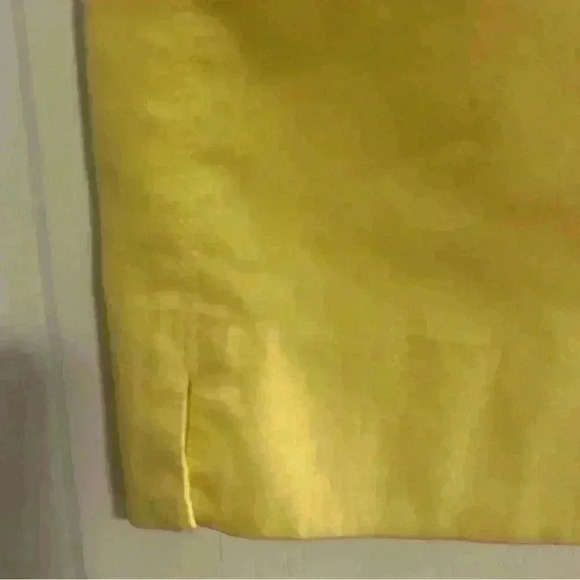 Alfred Dunner Yellow Capris Pants- Size 6P - Picture 2 of 6
